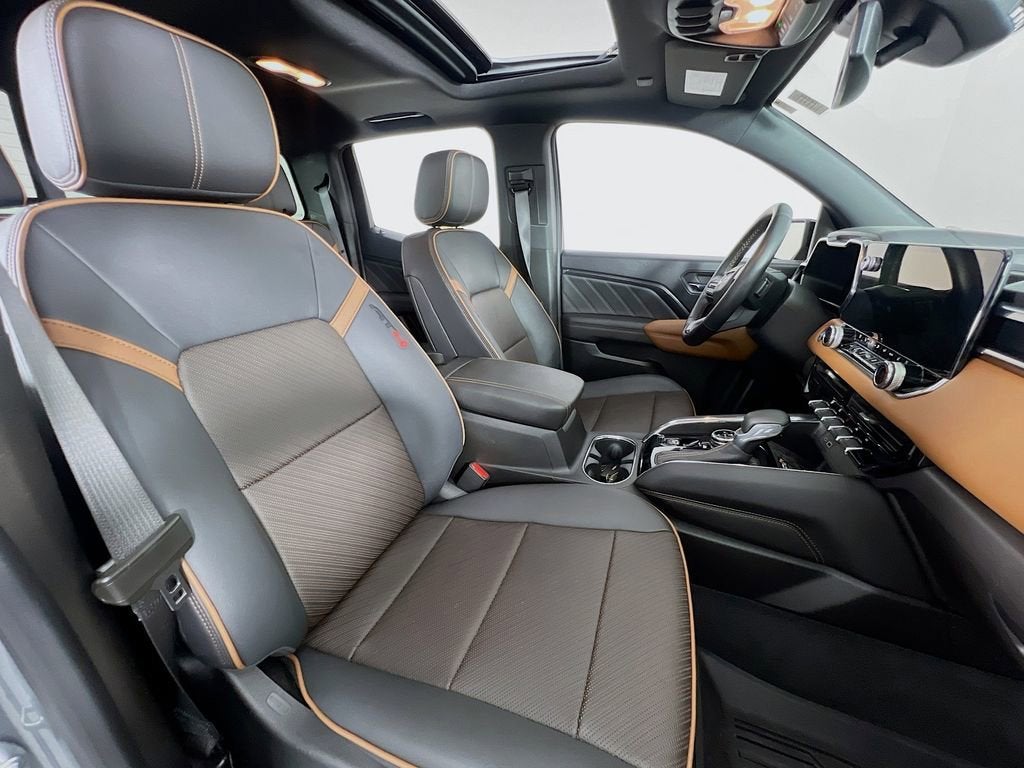 2023 GMC Canyon AT4