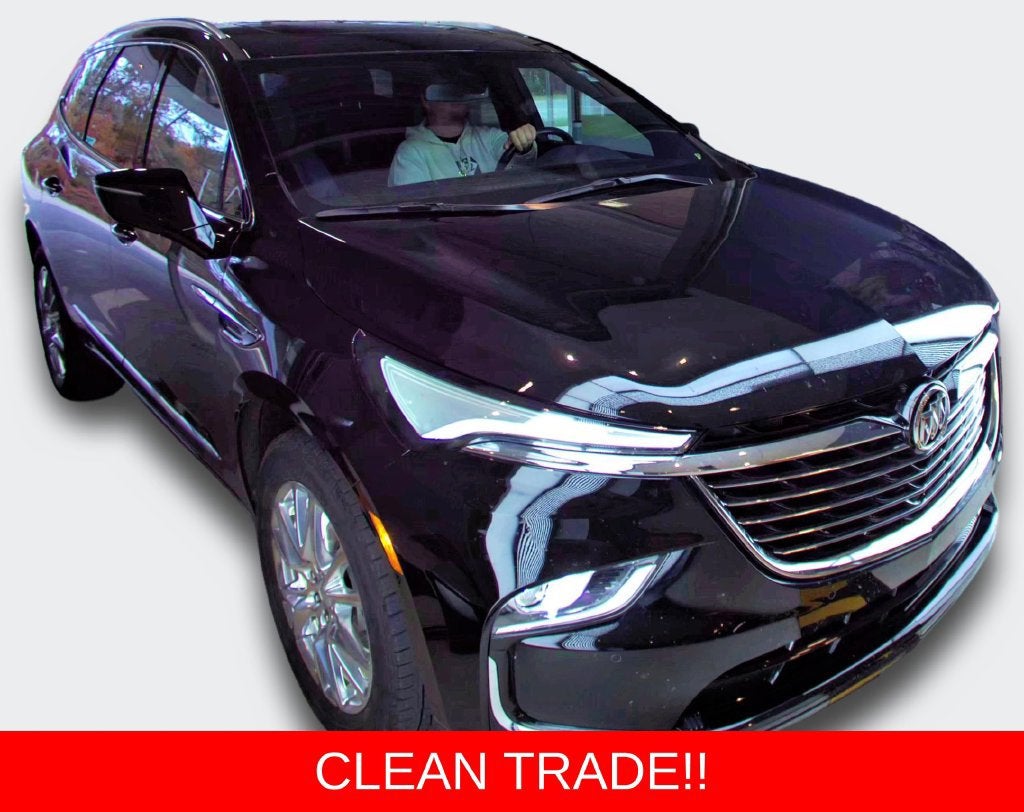 2022 Buick Enclave Essence